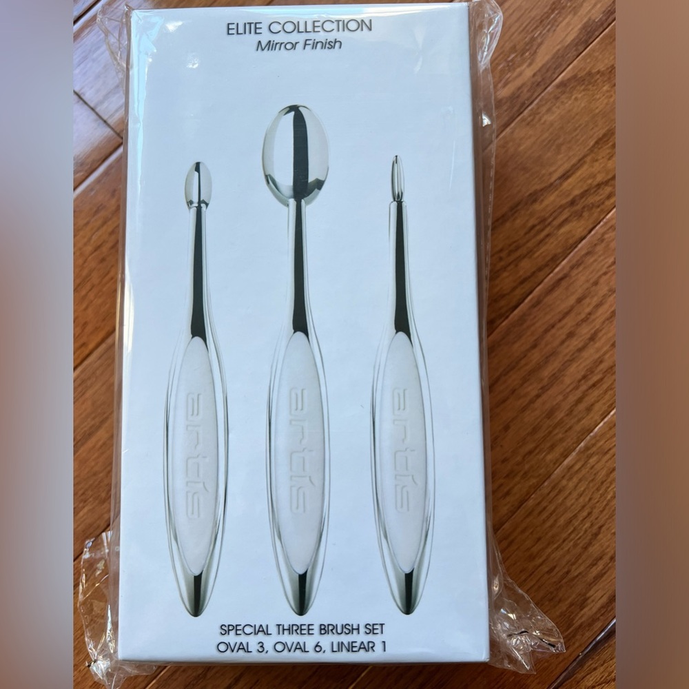 Artis makeup brushes elite collection mirror finish set NIB